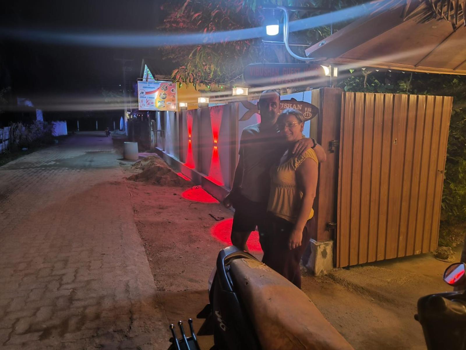 Vibushan Guest House Nilaveli Εξωτερικό φωτογραφία